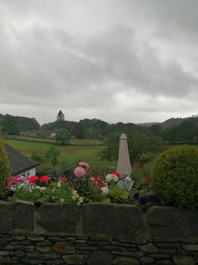 The Brown Horse Inn Winster  Buitenkant foto
