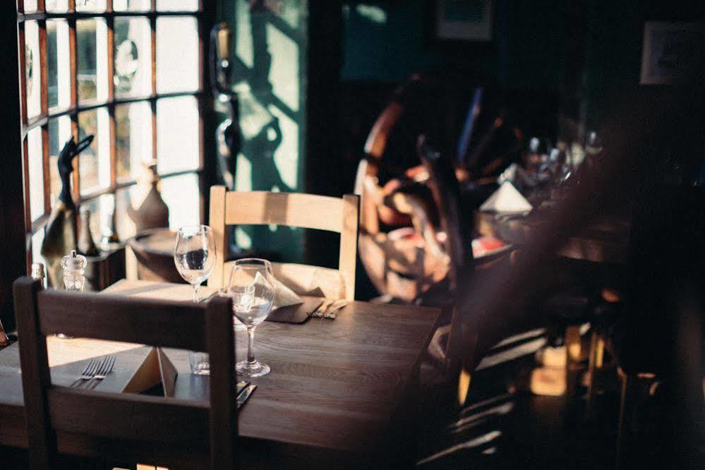The Brown Horse Inn Winster  Buitenkant foto