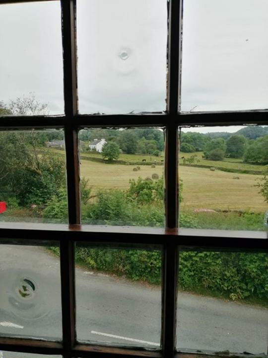 The Brown Horse Inn Winster  Buitenkant foto